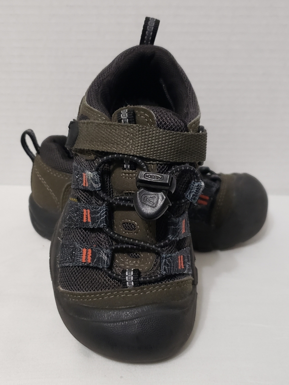 Keen Newport H2sho Water Sneaker Shoes Boys Size 10